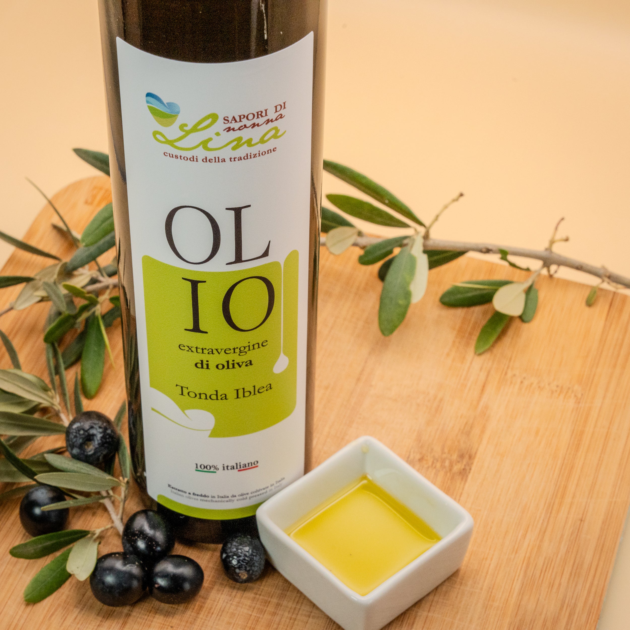 Olio Extra Vergine di Oliva Tonda Iblea in Vetro - Selezione Sapori di Nonna Lina